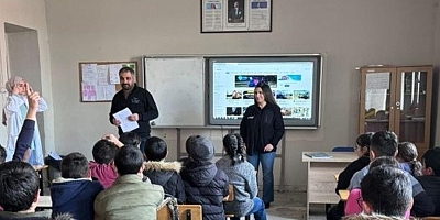 AFAD Yetkilileri ilçelerde Deprem Tatbikatı eğitimleri verdi