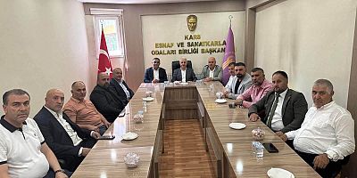 Ahmet Arslan'dan Kars Esnaf ve Sanatkârlar Odaları Birliğine Ziyaret