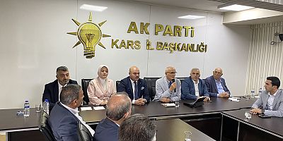 AK Parti Genel Başkan Yardımcısı Yılmaz Kars'ta Partililer buluştu