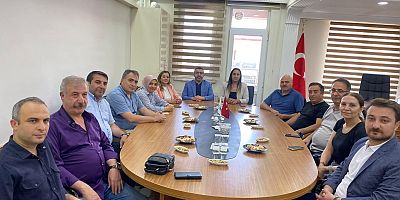 AK Parti Heyetinden Kars SMMM Odası Başkanı Turhan’a Ziyaret