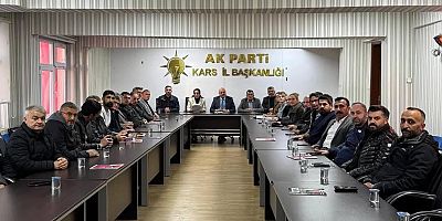AK Parti İl Başkanlığı’nda Değerlendirme Toplantısı Gerçekleştirildi