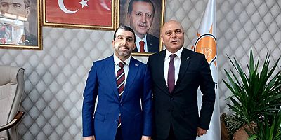 AK Parti Kars Milletvekili Adem Çalkın'dan Başkan Sancar'a 'Hayırlı olsun' ziyareti