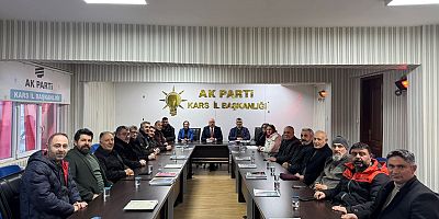 AK Parti Kars Teşkilatında Haftalık İstişare Toplantısı: Gündem Kars