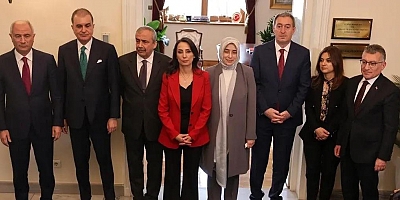 AK Parti ve DEM heyeti görüştü: 