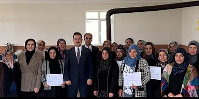 Akyaka’da Süt Üreticilerine Hijyen Eğitimi: Sertifikalar Törenle Verildi
