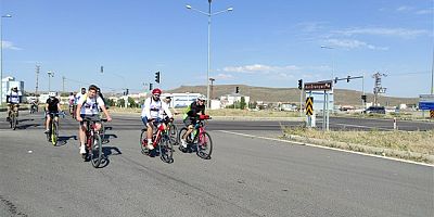 Ani’nin fethinin 959'ncu yıl dönümü için pedal çevirdiler