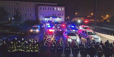 Arpaçay'da 11 adrese eş zamanlı operasyon gerçekleştirildi