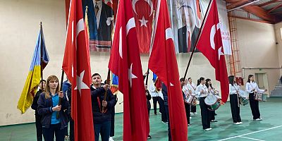 Arpaçay'da 19 Mayıs coşkulu bir programla kutlandı