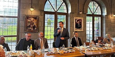 Arpaçay Kaymakamı M.Burak Akköz Onuruna Veda Yemeği