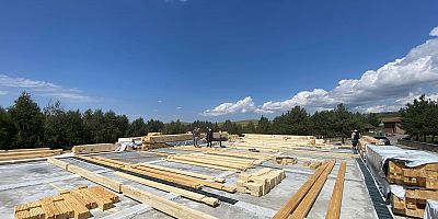 Arpaçay Kütük Ev Projesi’nde Çalışmalar Hız Kazandı