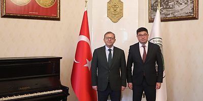 Azerbaycan Kars Başkonsolosu Zamin Aliyev'den Vali Polat'a Veda Ziyareti