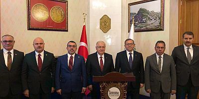 Bakan Yaşar Güler Kars Valiliğini Ziyaret Etti