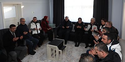 Bakanlardan ve Kars Milletvekili Çalkın'dan 'Hayali' ailesine taziye ziyareti