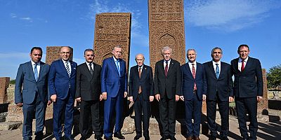 Başkan Senger Malazgirt Zaferi'nin 953. yıl dönümü etkinliklerine katıldı