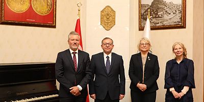 Büyükelçilerden Kars Valisi Ziya Polat'a ziyaret