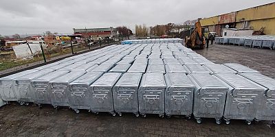 Çevre ve Şehircilik Bakanlığı'ndan Kars'a 311 Adet çöp konteynerı