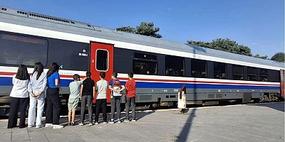 Çocuklar Kars-Akyaka Treniyle Doğayla Buluştu