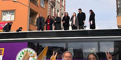 DEM Parti Eş Genel Başkanı Oruç, Kars’ta halk buluşmasına katıldı
