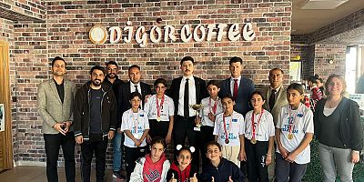 Digor Kaymakamı Kahraman, Atletizm Şampiyonlarını Tebrik Etti