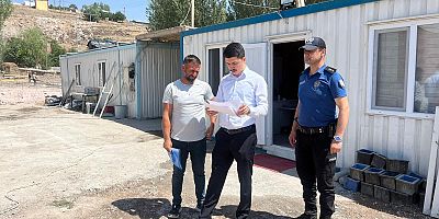 Digor Kaymakamı Kahraman Spor Kompleksi İnşaatını İnceledi