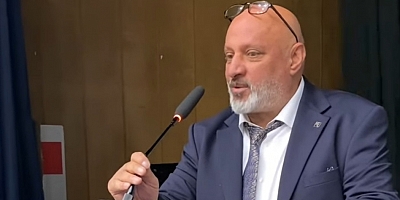 Elektrikçiler Odasında Oruç Tekçiler yeniden başkan seçildi