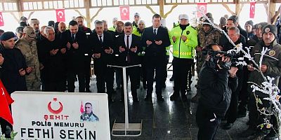  Fethi Sekin, Şehadetinin 9. Yılında Kabri Başında Anıldı