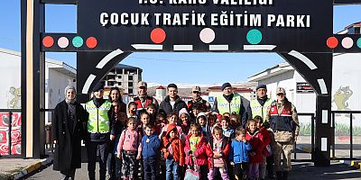 Jandarmadan Öğrencilere trafik eğitimi