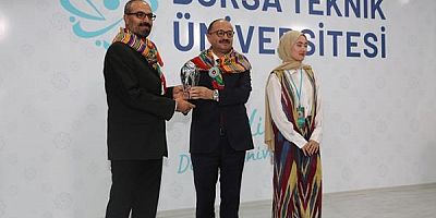 Gümüşhane Üniversitesi Öğretim Üyesi Prof. Dr. Necati Çelik’e ödül