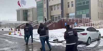 İran'dan Kars'a yasaklı madde getiren kurye yakalandı