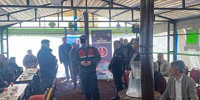 Jandarmadan Ölçülü Köyünde dijital dolandırıcılığa karşı bilgilendirme