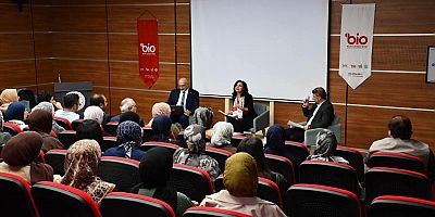 Kafkas Üniversitesi’nde Gazze’de Üniversite Olmak Paneli