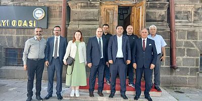 KAKÜV Heyeti, Kars Ticaret ve Sanayi Odası’nı ziyaret etti