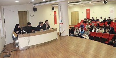 Kars 112 Acil Sağlık personeliyle değerlendirme toplantısı yapıldı