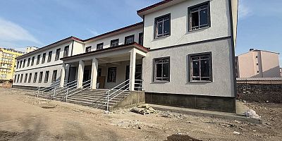 Kars 24 Derslikli Cumhuriyet Anadolu Lisesi İnşaatında Sona Doğru