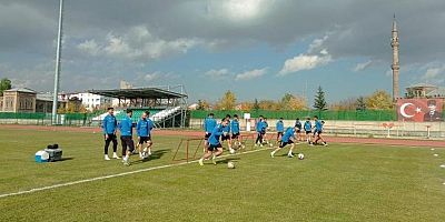 Kars 36 Spor, Antalyaspor Maçı Öncesi Hazırlıklarını Tamamladı
