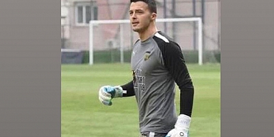 Kars 36 Spor, Kaleci Mehmet Akif Önal ile Yollar Ayrıldı