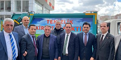 Kars Belediye Başkanı Senger, Trabzon Belediyesi’nden Çöp Kamyonu Getirtti! 