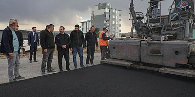 Kars Belediyesinin BSK asfalt çalışmaları aralıksız devam ediyor