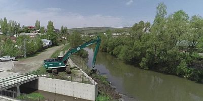 Kars Çayında Rusubat temizliği başladı
