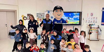 Kars Emniyetinden Minik Öğrencilere Güvenlik Eğitimi