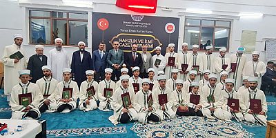 Kars İl Müftülüğü tarafından 33 Hâfız İçin İcazet merasimi düzenlendi