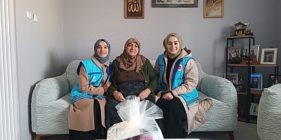 Kars İl Müftülüğü Ulu Çınarlara unutmadı