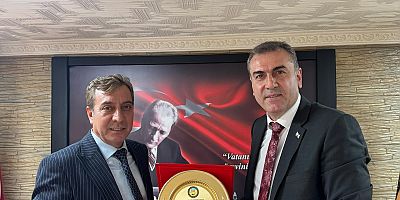 KARS'IN BAŞARILI ÇALIŞKAN VEDE İLKELİ BAŞKANINA BİR TAKDİR DAHA