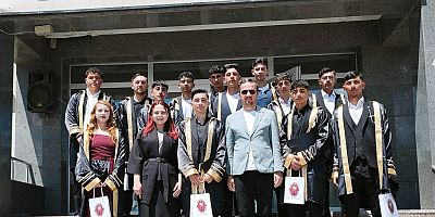 Kars’ın İlk Veteriner Sağlık Teknisyenleri Mezun Oldu