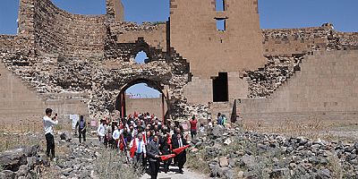 Kars'ın ve Ani'nin Selçuklu Türkleri tarafından Fethinin 959. yıl dönümü kutlandı