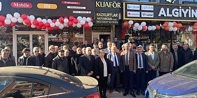Kars İYİ Parti Belediye Başkan Adayı  Metin Özad basın toplantısı düzenledi