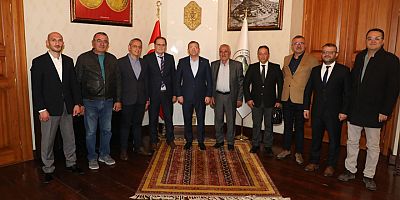 Kars Karadenizliler Derneğinden Vali Polat'a ziyaret