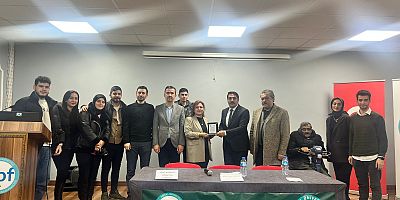 Kars Kent Konseyi Başkanı Uray, Öğrencilerle buluştu