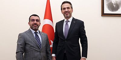 Kars Milletvekili Adem Çalkın, Enerji Bakanı Bayraktar'ı ziyaret etti