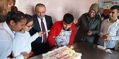 Kars Müftülüğü'nden anlamlı günde anlamlı ziyaret...